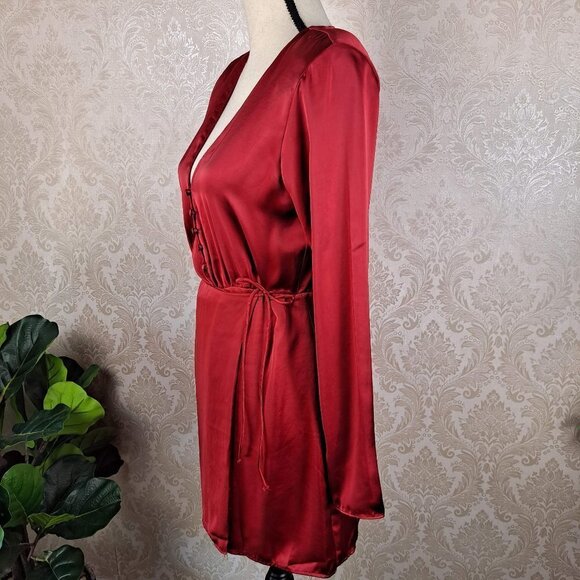 Zara Size Medium Red Satin Wrap Dress V-Neck Long Sleeve Button Details Holiday - Picture 5 of 14